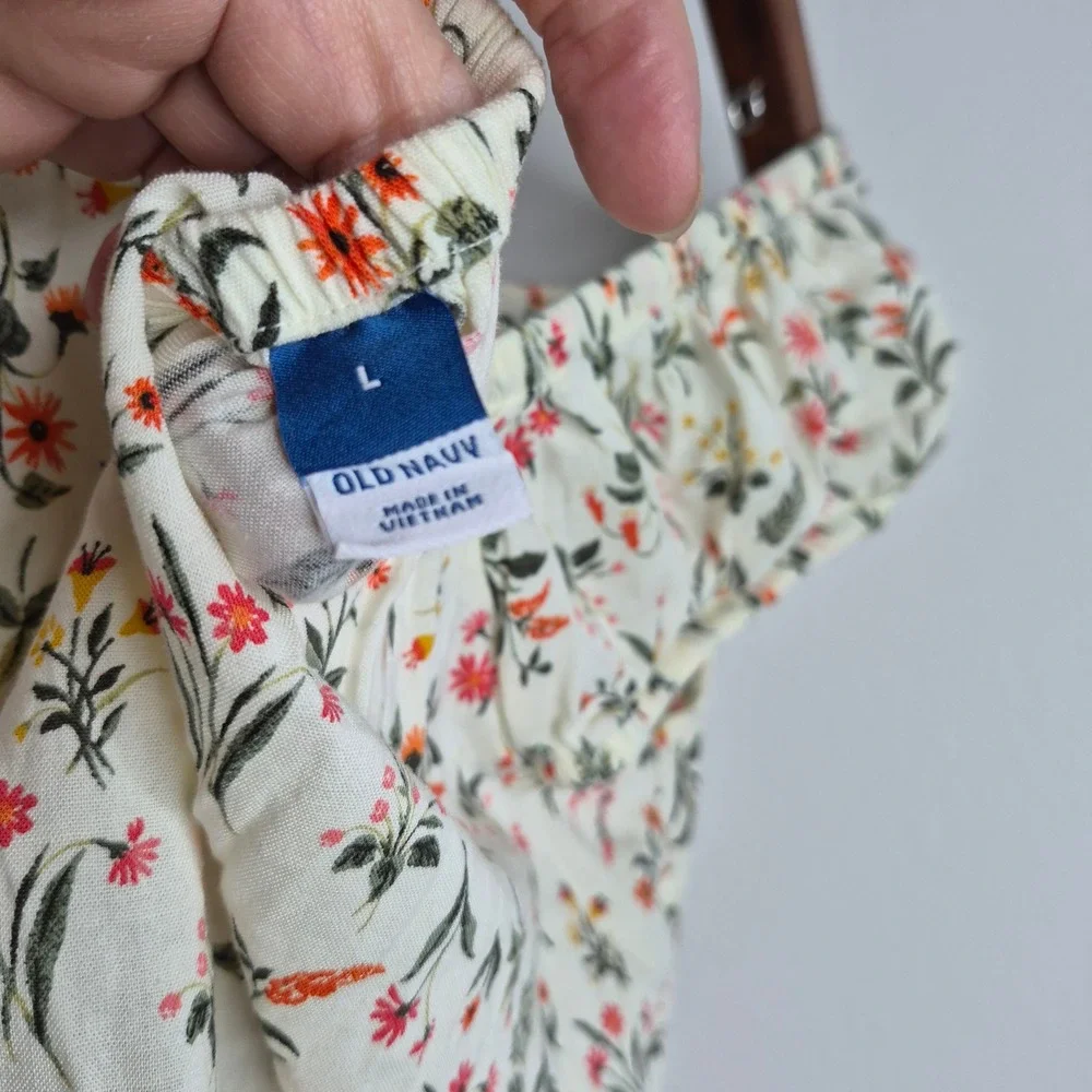 Old Navy Floral Puff Sleeve Crop Top Cream Wildflower Cottagecore Square Neck L